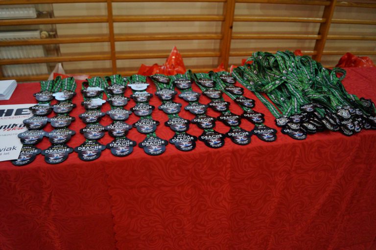medale na turniej mikołajkowy taekwon-do
